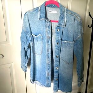 Brand new w/o tags never worn jacket / shirt